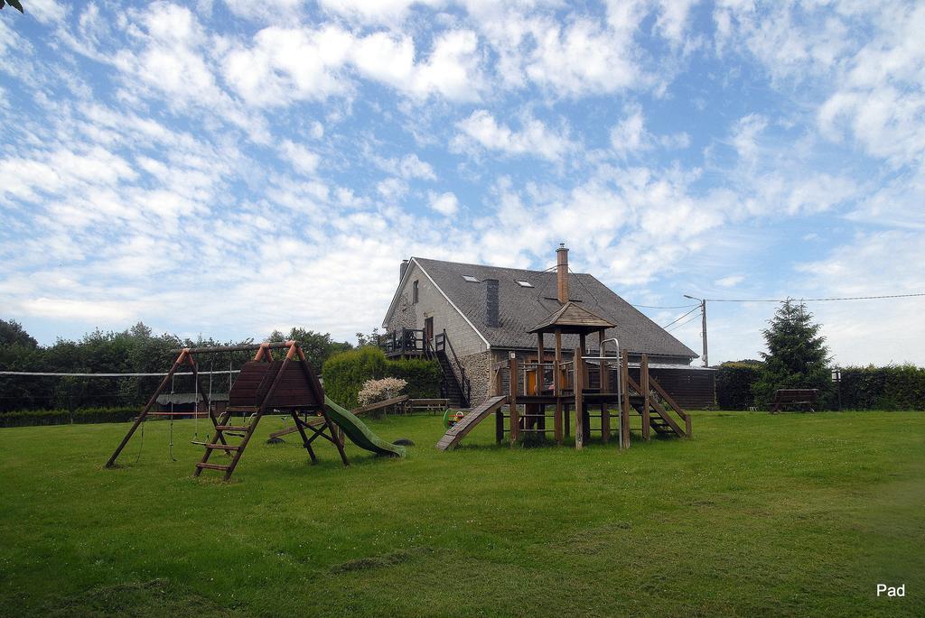 La Cle Des Champs Villa Bertogne Eksteriør billede