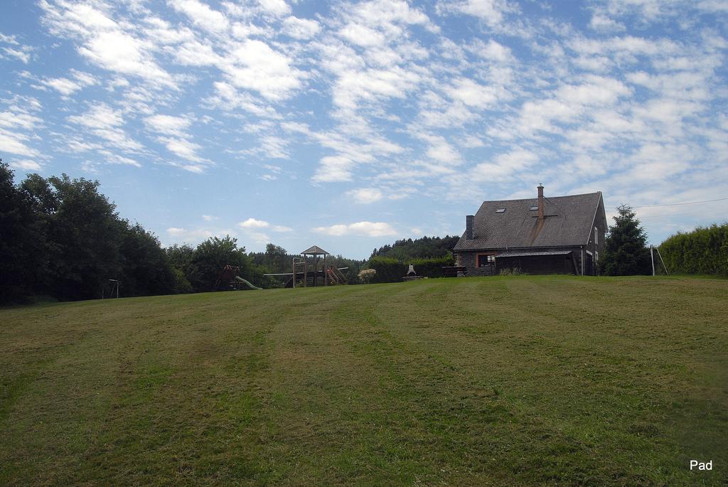 La Cle Des Champs Villa Bertogne Eksteriør billede